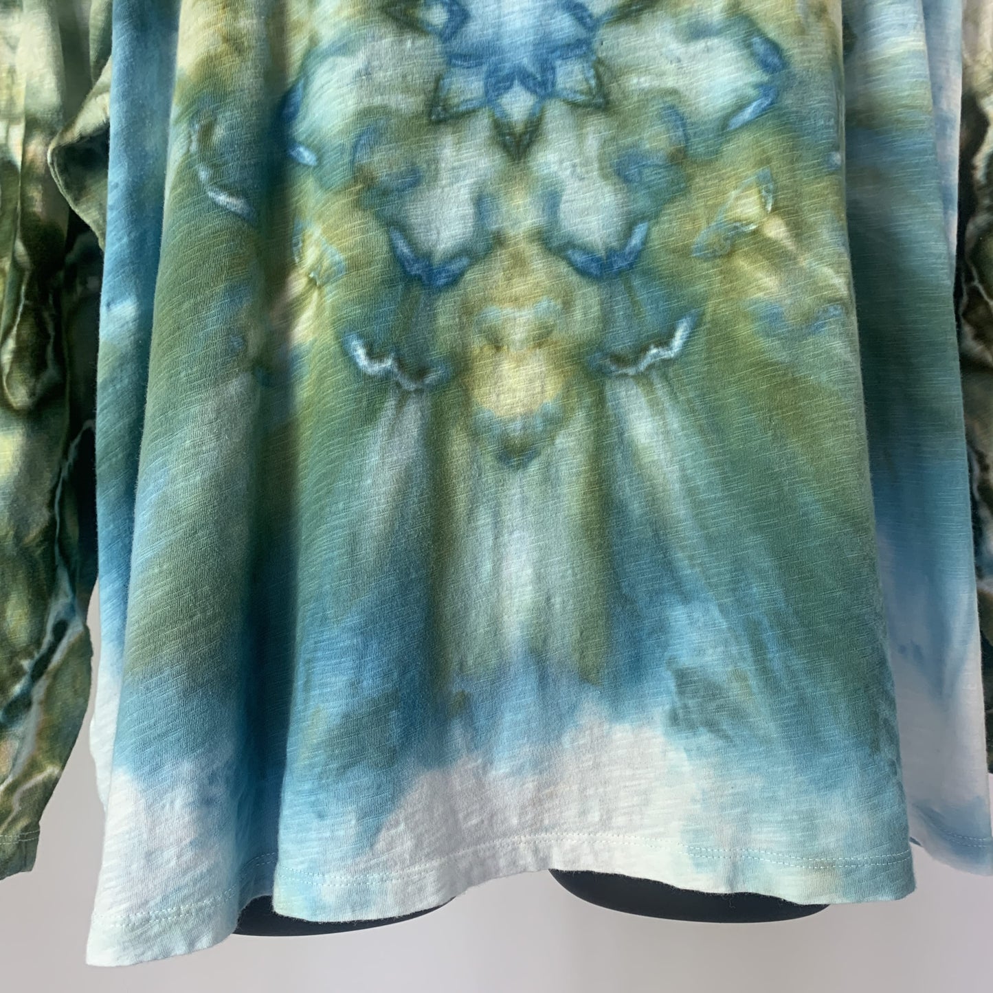 Earth Mandala and Ripples | T-shirt | 56" chest
