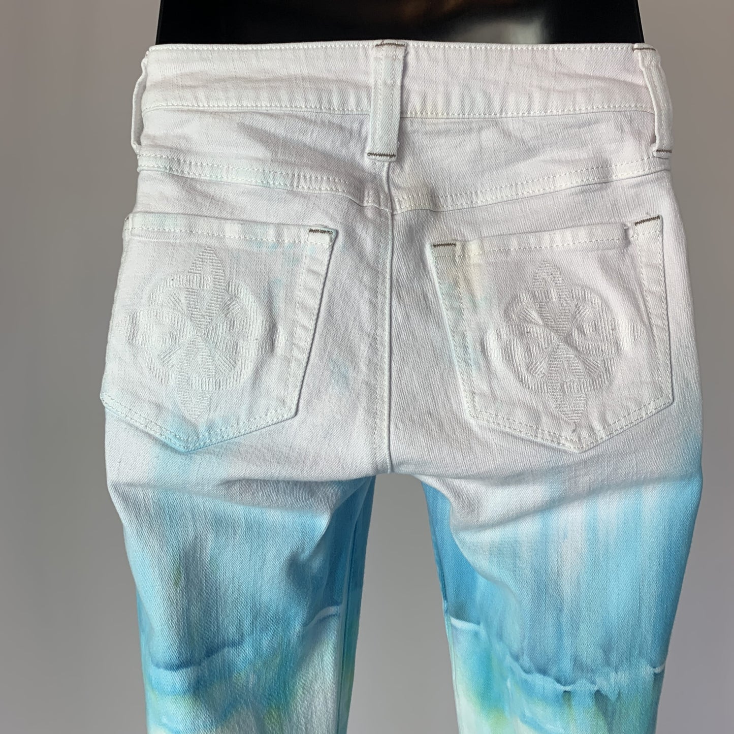 Ripples in a Pond | Skinny leg jeans | 29” waist