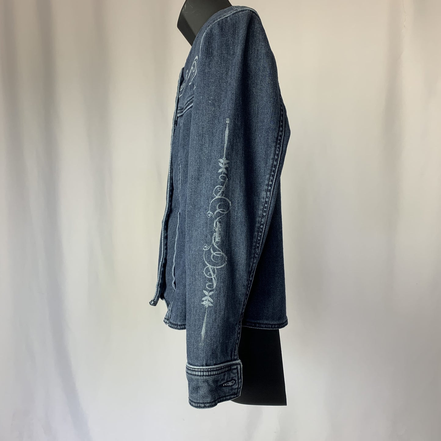 Curly Filigree | Blue Jean Jacket | 41” chest