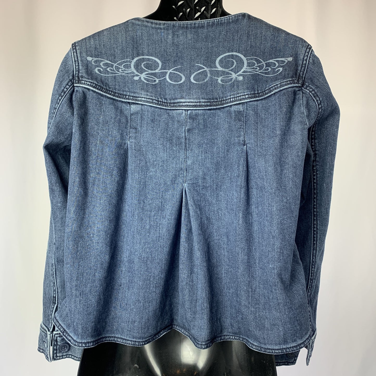 Curly Filigree | Blue Jean Jacket | 41” chest