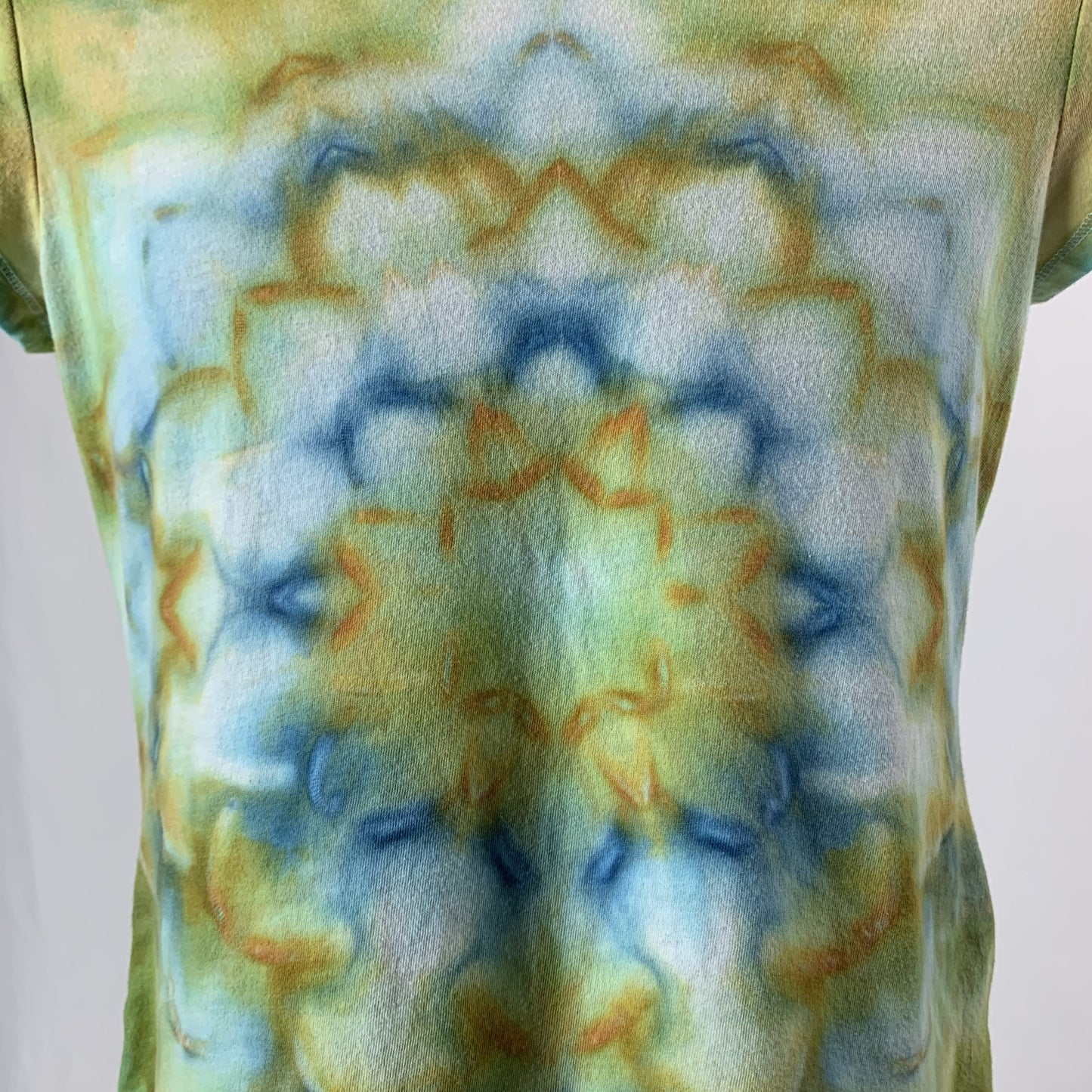 Solar Plexus Mandala | T-Shirt | 34" chest
