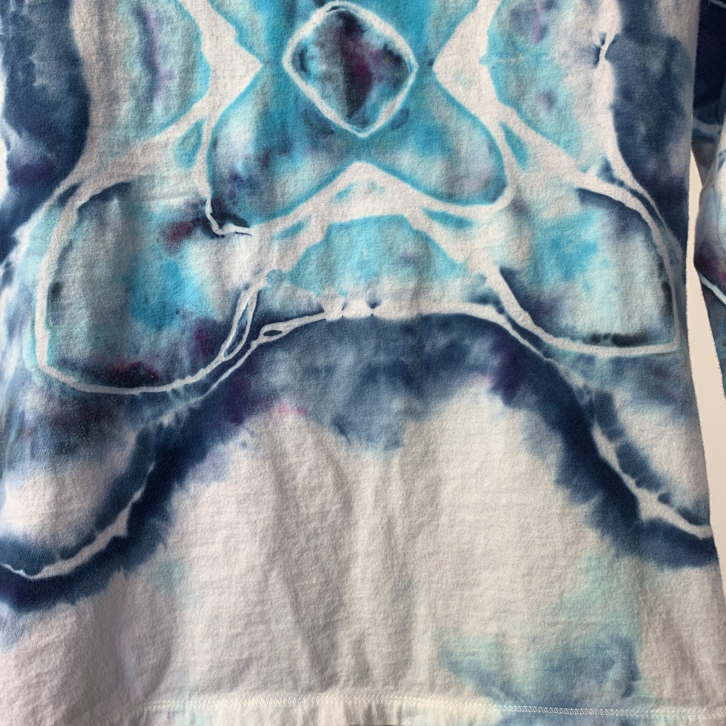Aqua Portal | T-shirt | 38" chest