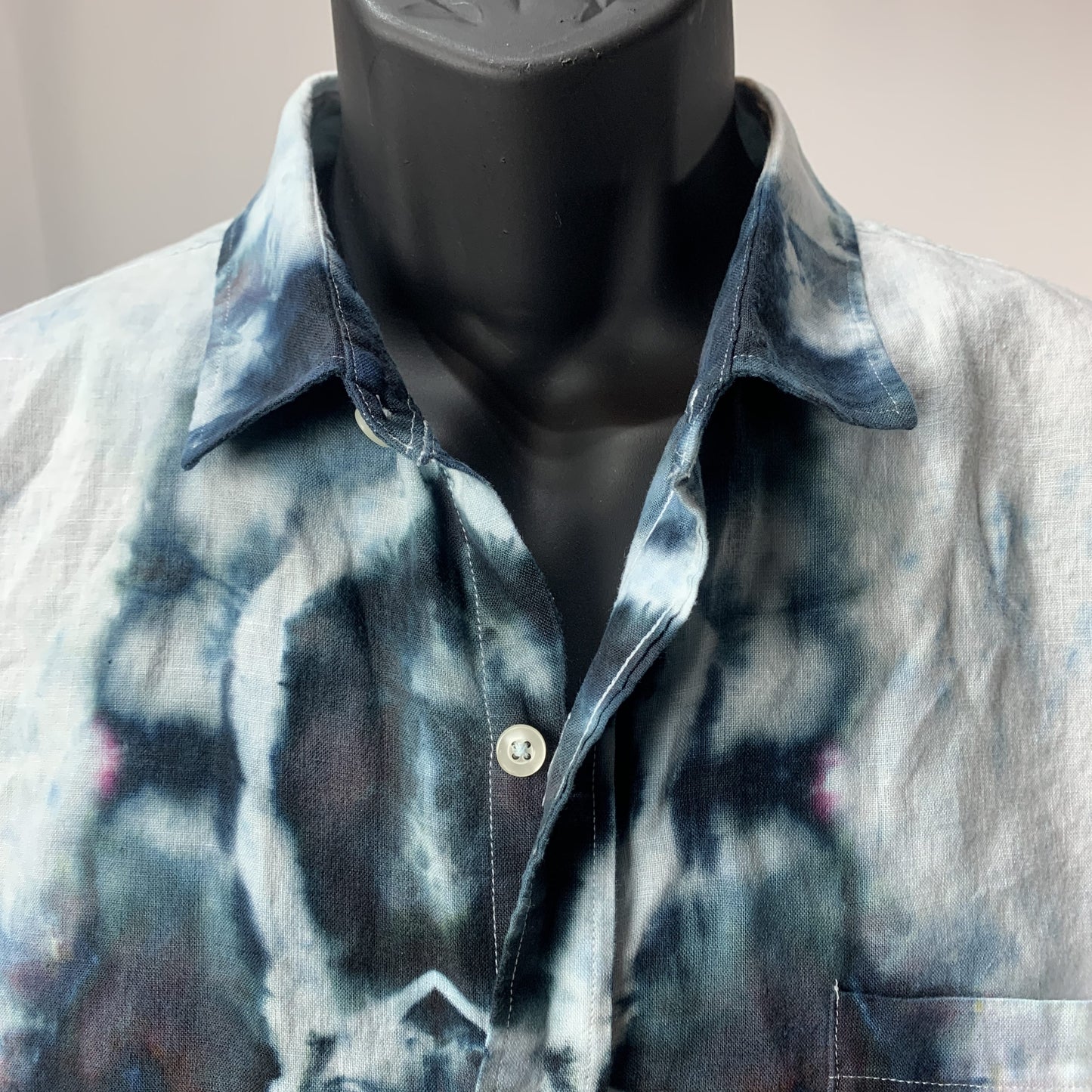 Black and Gray Cross | Shirt | 46" chest